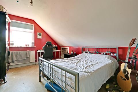 15 Bushey Road, Ickenham, Uxbridge, UB10 8JS