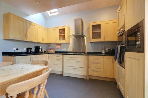 15 Bushey Road, Ickenham, Uxbridge, UB10 8JS