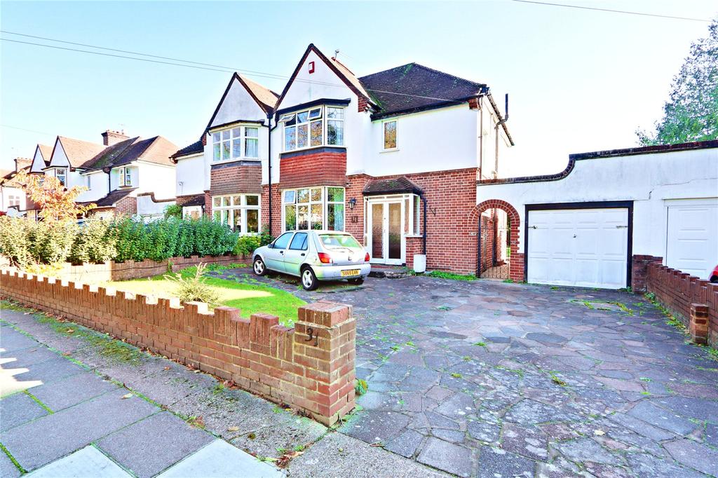 The Grove, Ickenham, UB10 3 bed semidetached house £799,950