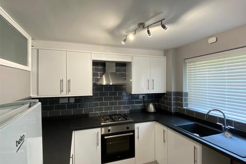 2 bedroom apartment to rent, Cranston Close, Ickenham, UB10