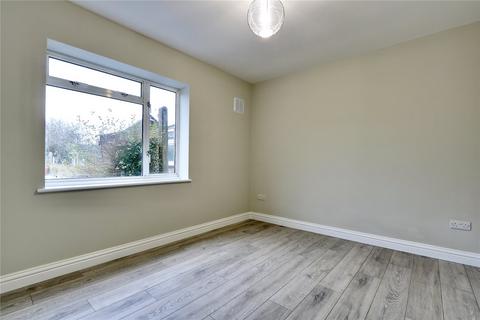 2 bedroom maisonette to rent, Lynhurst Crescent, Hillingdon, UB10