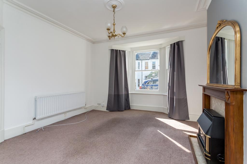 Chester Terrace, Brighton BN1 3 bed terraced house £795,000