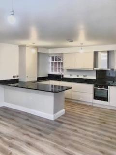 2 bedroom flat to rent - Fore Street, Hertford SG14