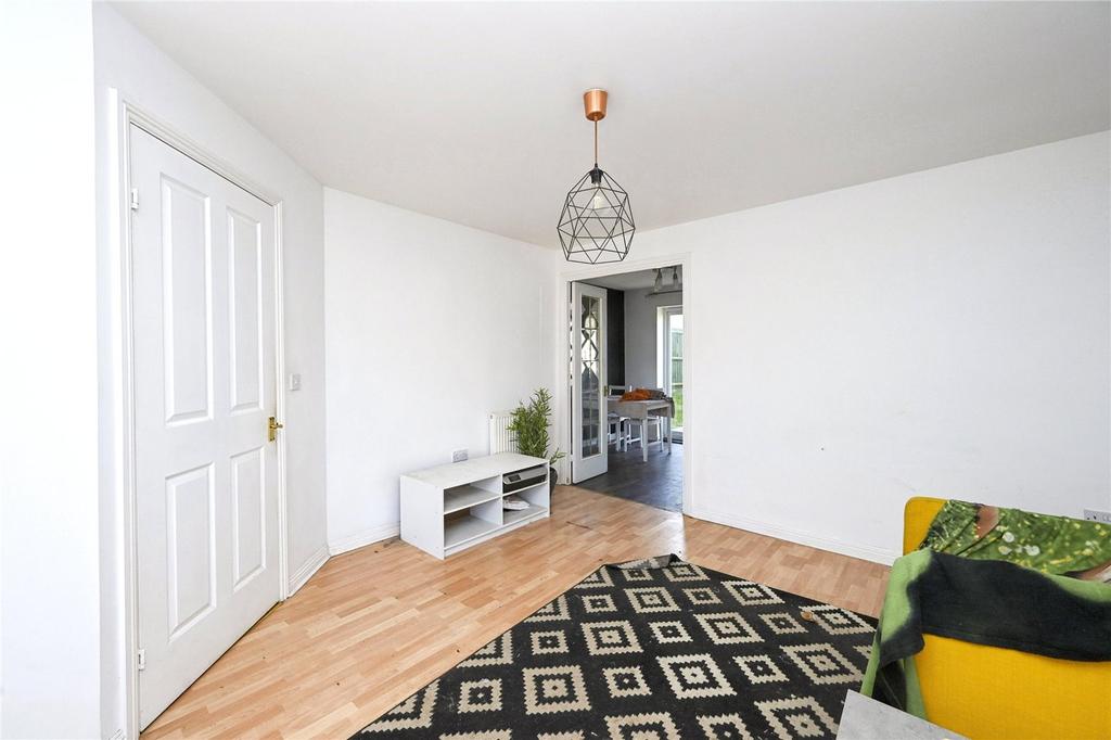 Fisher Close, SuttoninAshfield... 3 bed house £155,000