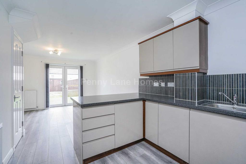 Kirkfield Gardens, Renfrew 4 bed townhouse £190,000