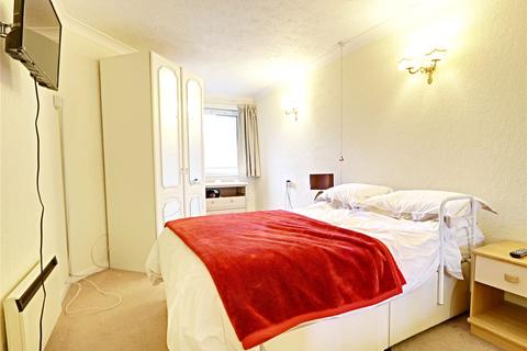 1 bedroom apartment for sale - Masters Court, Ruislip, HA4