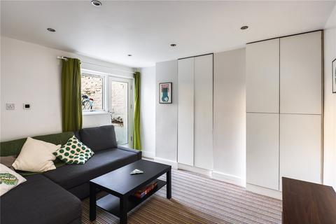 35 Thornby Road, London, E5 9QL