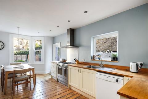 35 Thornby Road, London, E5 9QL