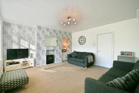 39 Broadpool Green, Whickham, Newcastle Upon Tyne, NE16 4RJ