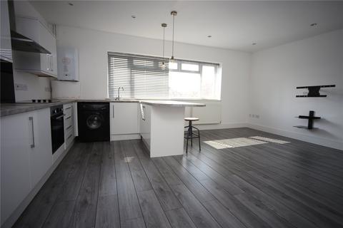 2 bedroom apartment to rent, Cleevemount Road, Cheltenham, Gloucestershire, GL52