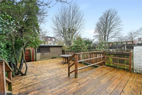 4 bedroom terraced house to rent, Babington Road, London, NW4