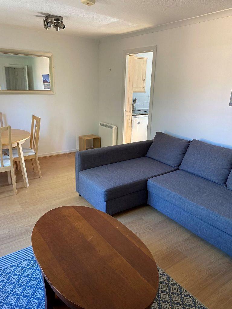 Sheriff Park, Edinburgh Available 6th May 2 bed flat £900 pcm (£208 pw)