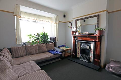 4 bedroom semi-detached house for sale, Temple Ave, Dagenham, RM8