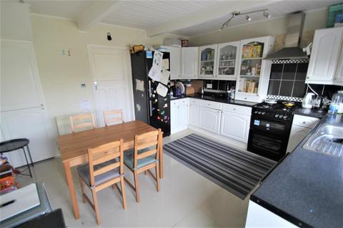 97 Swan Road, Feltham, TW13 6PE
