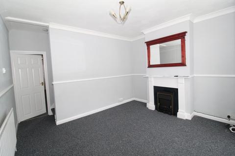 3 bedroom terraced house to rent, Milton Road, Gillingham, Kent, ME7