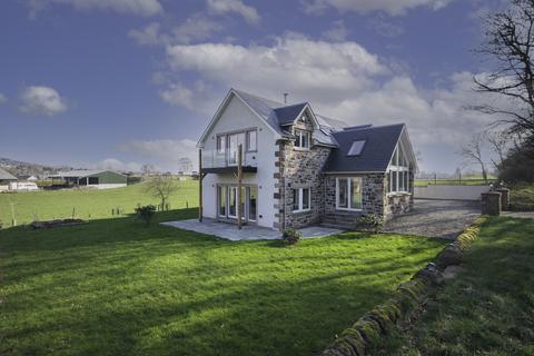 Seanair House Broich Avenue, Crieff, PH7 3TA