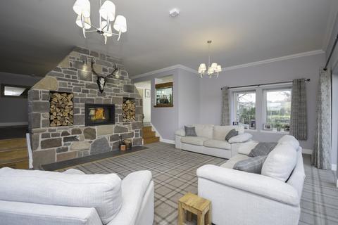 Seanair House Broich Avenue, Crieff, PH7 3TA