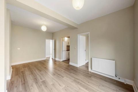 8 Rosslyn Crescent, Harrow, HA1 2RZ
