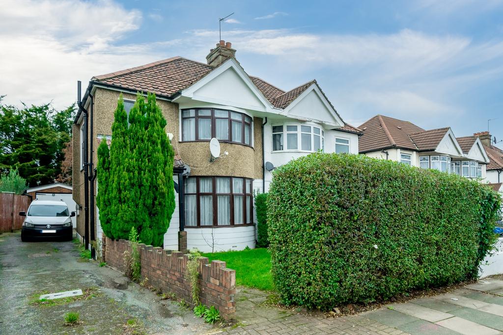 Dollis Hill Lane, Dollis Hill, London... 4 bed semidetached house £