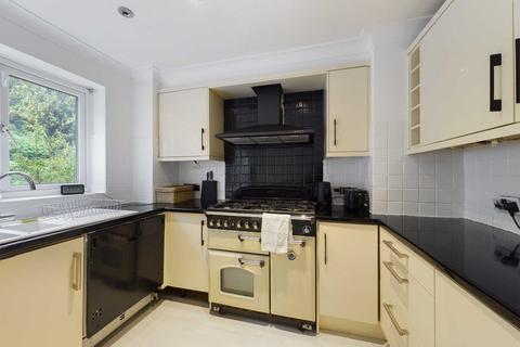 10 Glendale, Hemel Hempstead, HP1 1TG