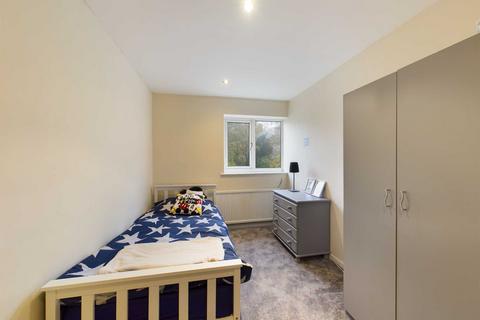 10 Glendale, Hemel Hempstead, HP1 1TG