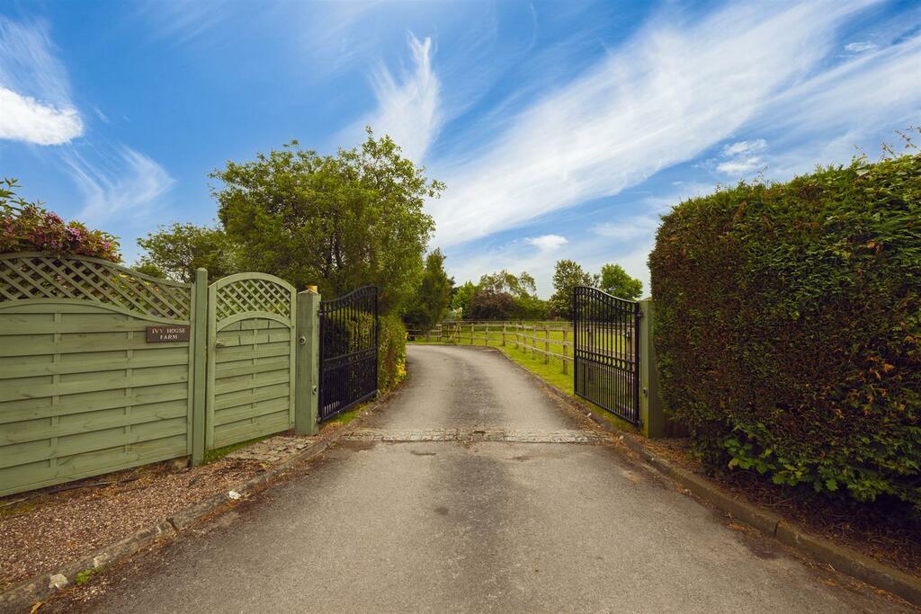 JCw9hv T5x ECDz QJYy HUx KQ