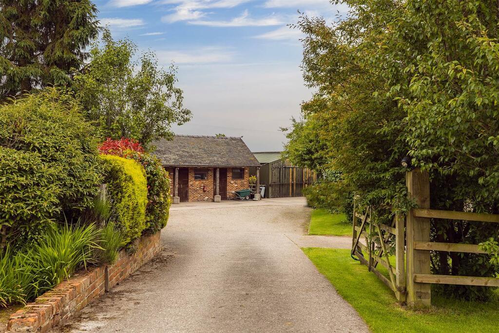 Z MLco SWND0qz Bn CZ6 VR0 XA