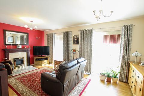 211 Cinderhill Road, Nottingham, NG6 8RQ