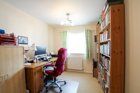 211 Cinderhill Road, Nottingham, NG6 8RQ