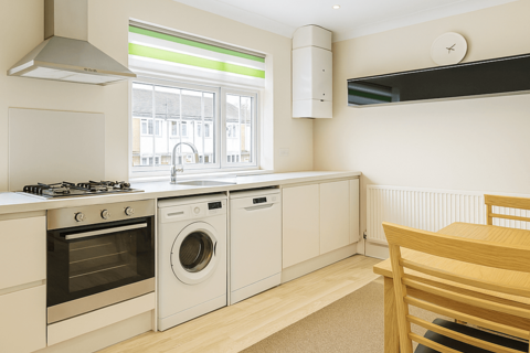 1 bedroom maisonette to rent, Hayes, UB8