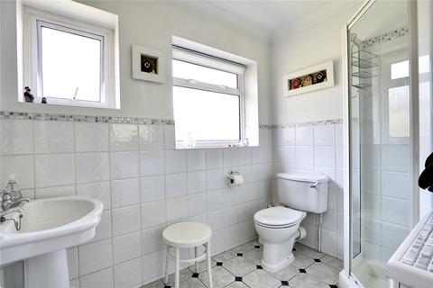 15 Almond Avenue, Ickenham, Uxbridge, UB10 8NA