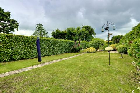 7 Swakeleys Drive, Ickenham, Uxbridge, UB10 8QB