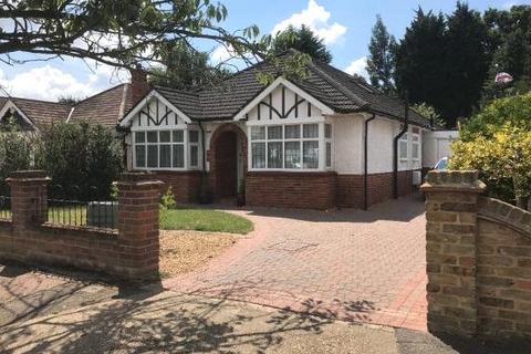 20 The Chase, Ickenham, Uxbridge, UB10 8SS