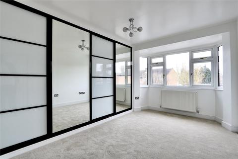 26 Edinburgh Drive, Ickenham, Uxbridge, UB10 8QY