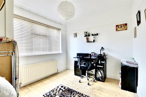 169 Royal Crescent, Ruislip, HA4 0PN