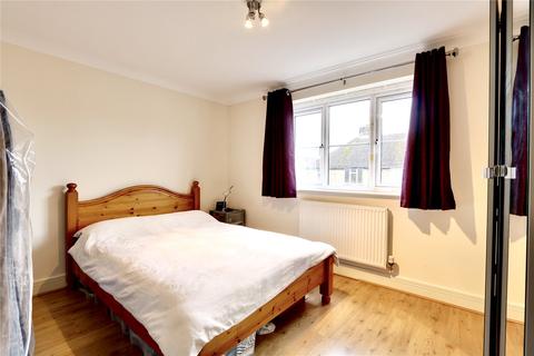 14 Merryfields, Uxbridge, UB8 2BT
