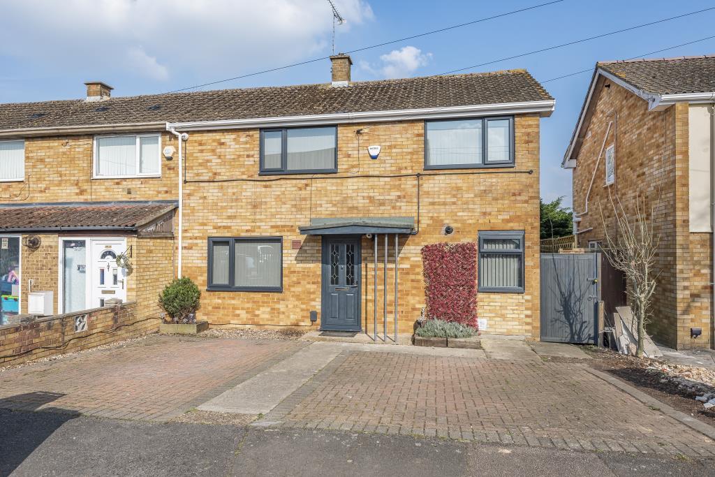 Holman Street, Aylesbury, HP19 4 bed end of terrace house £425,000