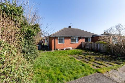 2 Lowfield Close, Low Moor, Bradford, BD12 0JX