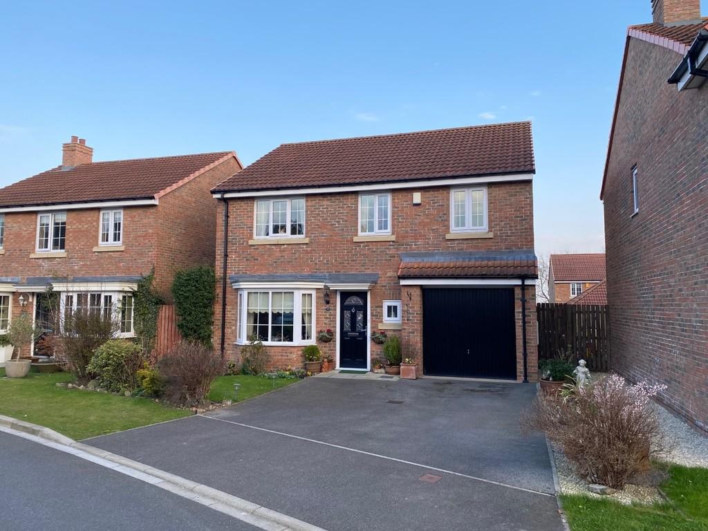 Railway View, Aiskew, Bedale 4 bed detached house £340,000