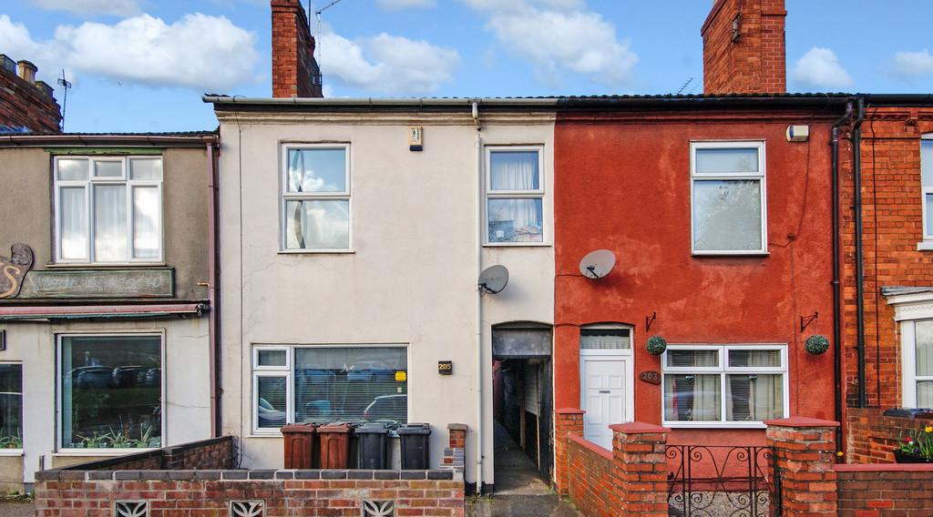 Newark Road, Lincoln 3 bed terraced house £120,000