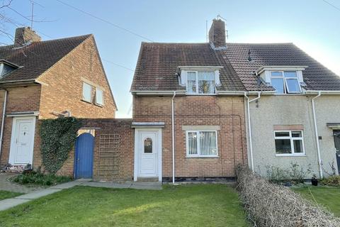 3 bedroom semi-detached house for sale - Newsons Meadow, Lowestoft
