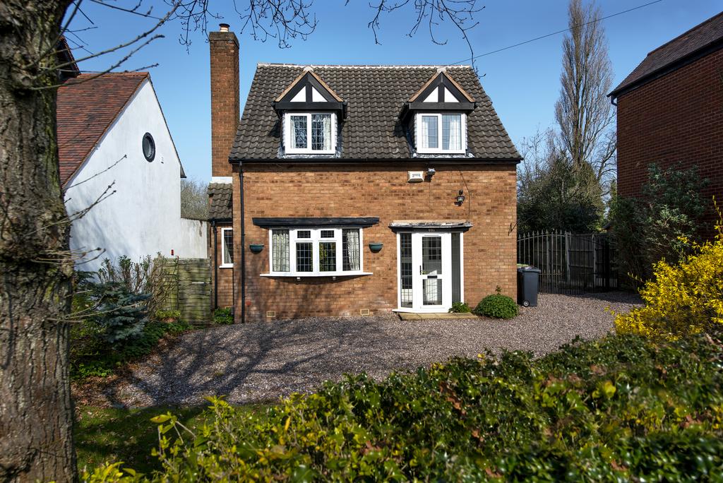 Hardwick Road, Streetly 4 bed detached house £595,000