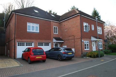 2 bedroom apartment to rent, Compton Road,  Wycombe Lane, Wooburn Green, Buckinghamshire, HP10