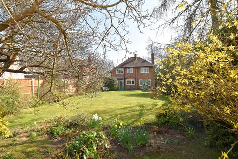 143 Tuddenham Road, Ipswich, IP4 2TE