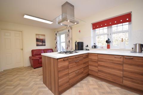 2 Larghan View, Coupar Angus, Blairgowrie, PH13 9FH