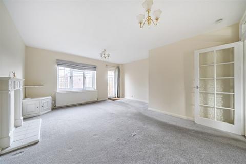 undefined, Kings Road, Horsham, RH13