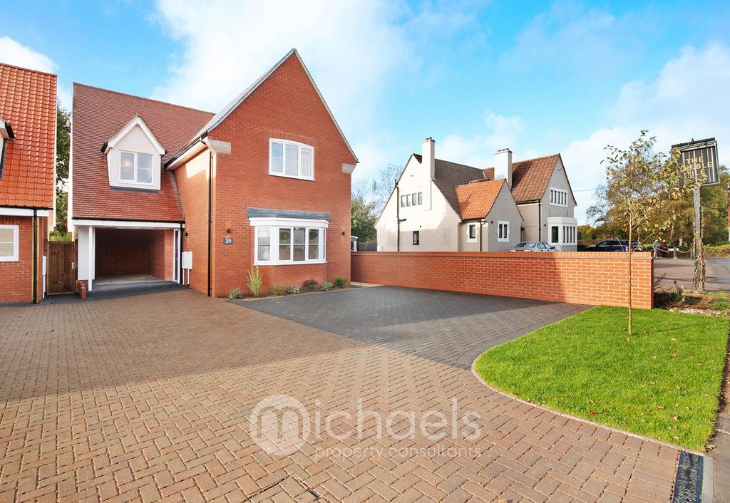 Colchester Road West Bergholt Colchester Co6 4 Bed Detached House