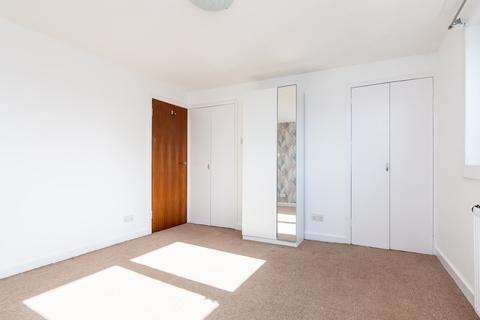 18/5 Captains Drive, Gracemount, Edinburgh, EH16 6QW