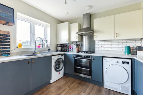 24 Cricketers Close, Royal Wootton Bassett, Swindon, SN4 8JD