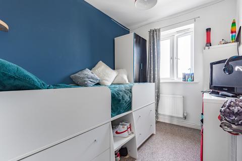 24 Cricketers Close, Royal Wootton Bassett, Swindon, SN4 8JD